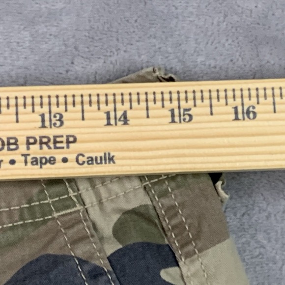 Aero Aeropostale Stretch Cargo Pockets Shorts Men's 28 Camo NWT - Picture 6 of 9